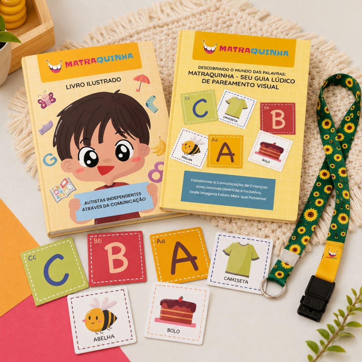 Kit Duo Matraquinha Menino - livro ilustrado e guia de pareamento visual para autismo